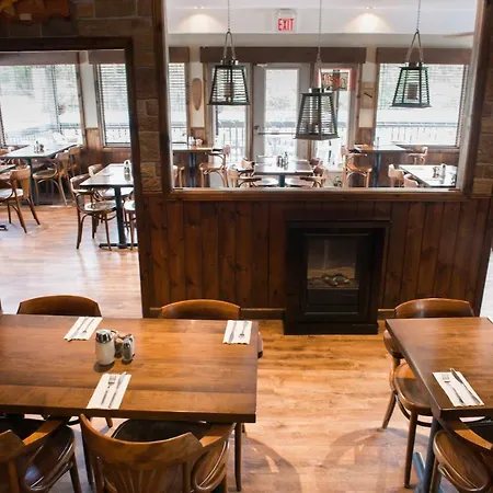 Trapper'S Choice Inn & Restaurant-2