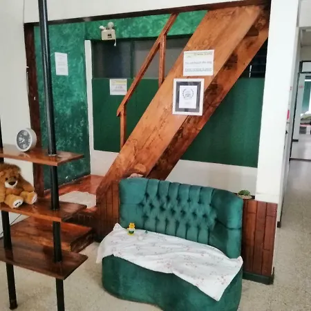Casa Leon Guesthouse-2