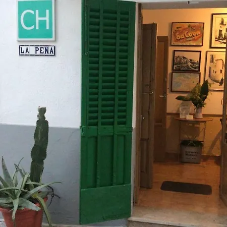 Casa De Huespedes La Pena-2