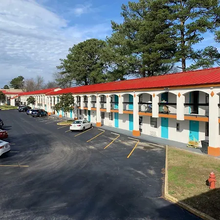 Howard Johnson By Wyndham Atlanta College Park-3