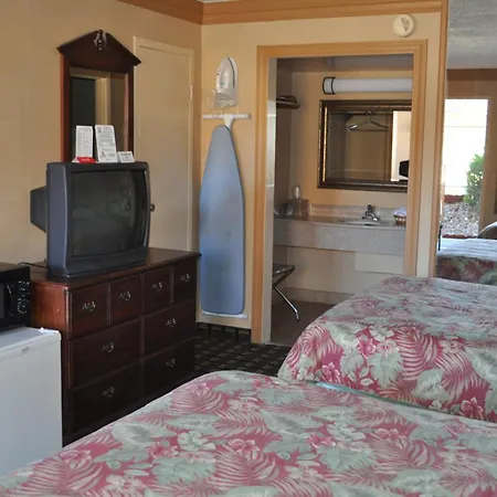 Executive Inn, Springdale-3