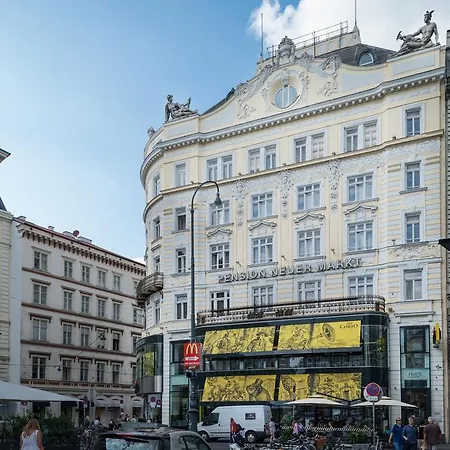 Pension Neuer Markt-2