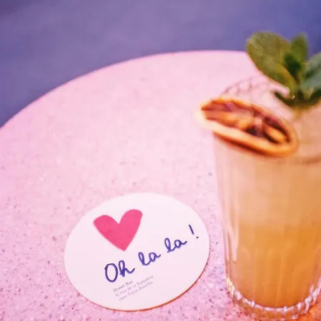 Oh la la ! Hotel Bar Paris Bastille-2