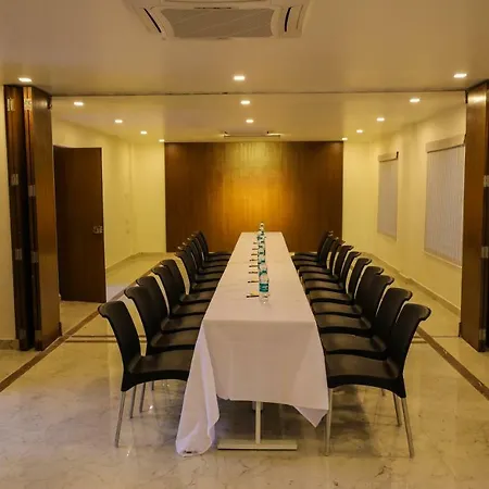 Kensington Suites-3