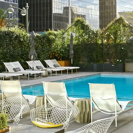 The Line Hotel La-3