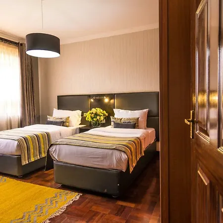 Nelson'S Court Serviced Apartments-3