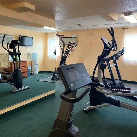 Howard Johnson By Wyndham Denver West-3