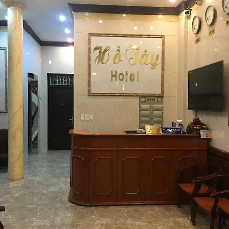 Ho Tay Hotel-2