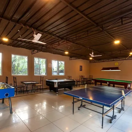 Holiday Village-2
