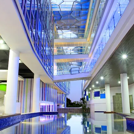 Berry Glee Thematic Hotel-3