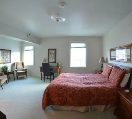 Colony Inn-3