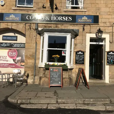 Coach And Horses-3