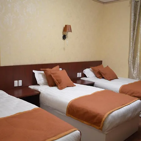 Hotel 198-3