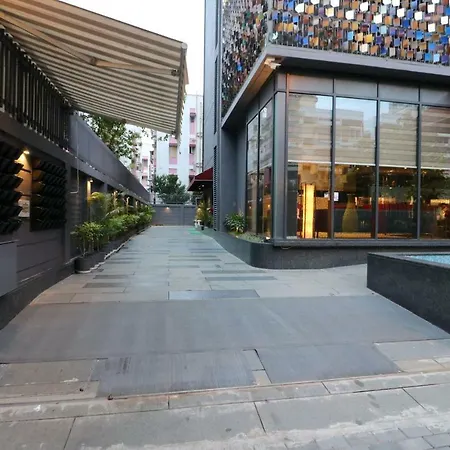 Hotel Gallery 67-2