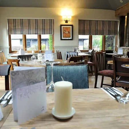 White Hart By Chef & Brewer Collection-3