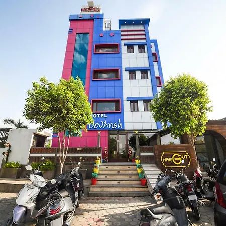 Oyo 1681 Hotel Devansh-2