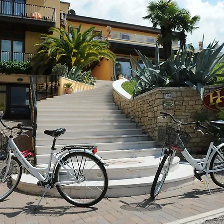 Hotel Cristallo-3