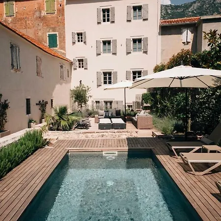 Palazzo Sbutega-2