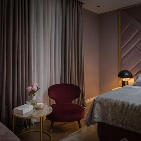 Five Elements Luxury Rooms-2