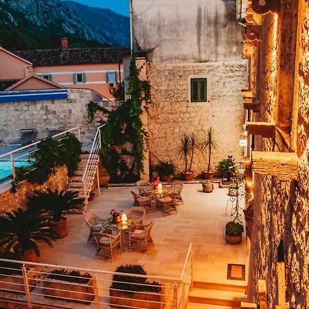 Palazzo Radomiri Heritage Boutique Hotel-3