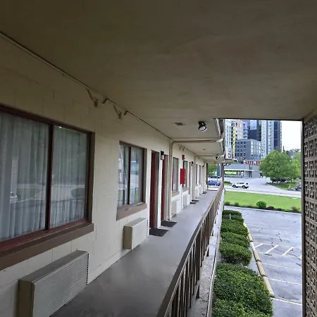 Campus Inn-3