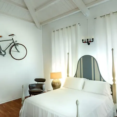 Cagliari Marina Harbour Guest House & Lounge-3