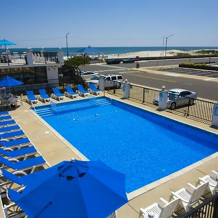 Aloha Oceanfront Motel-3
