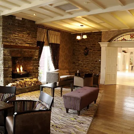 Earl Of Desmond Hotel-3