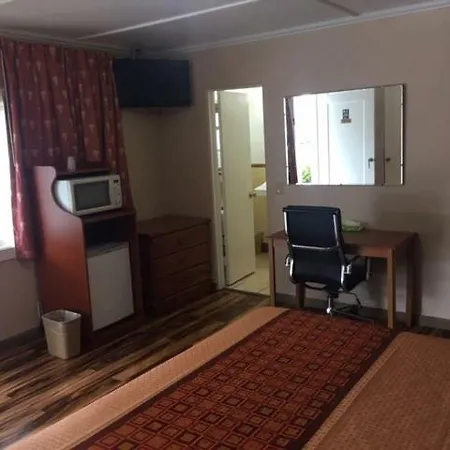 Hilltop Inn-2