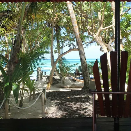 Little Corn Island Beach And Bungalow-3