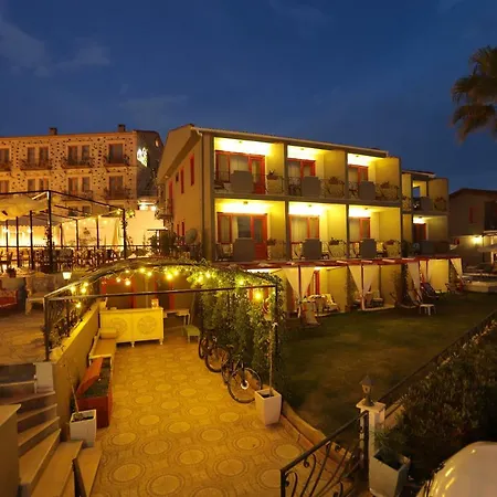 Cunda House Kuecuek Otel-2