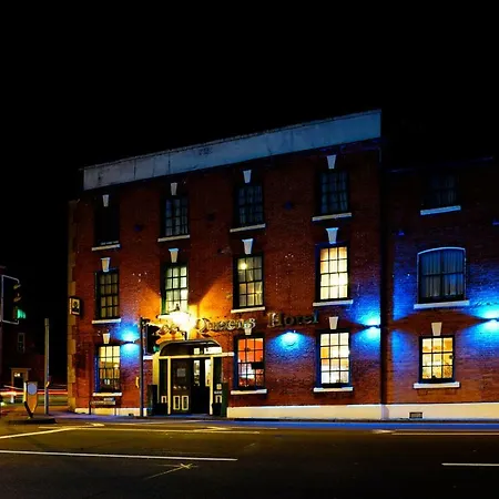 Three Queens Hotel-3