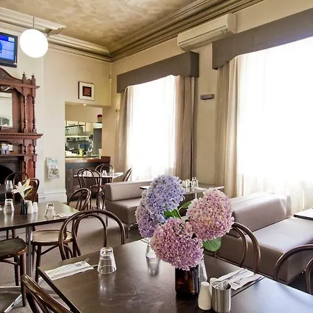 Deloraine Hotel-2