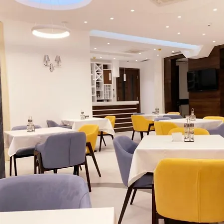 Hotel Pierina-2