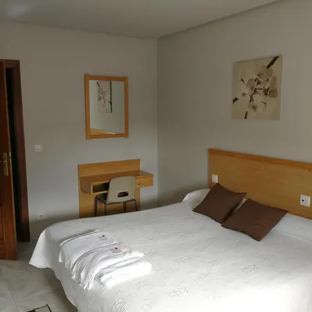 Hostal Cerecedo-2