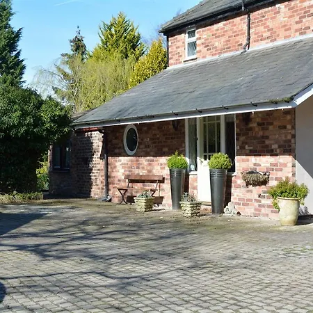 Laburnum Cottage Guest House-3