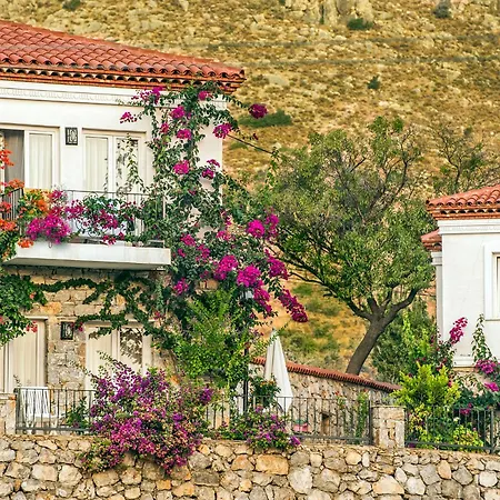 Swan Lake Hotel - Adult Only-2
