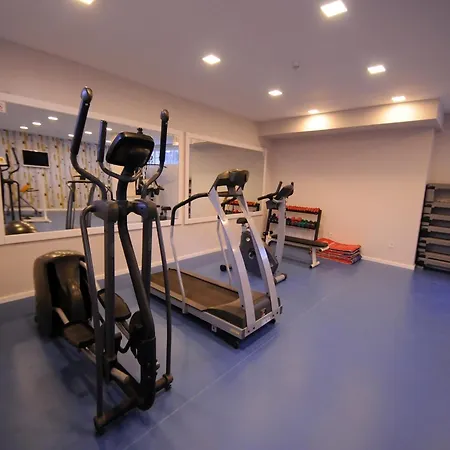 Sea Breeze Hotel&Apartments-3