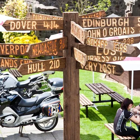 Buccleuch Arms Hotel-2