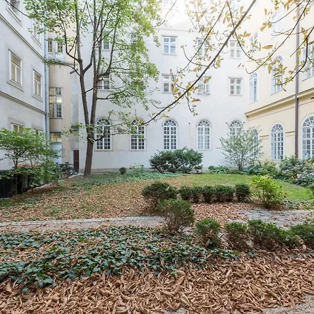Benediktushaus Im Schottenstift-2