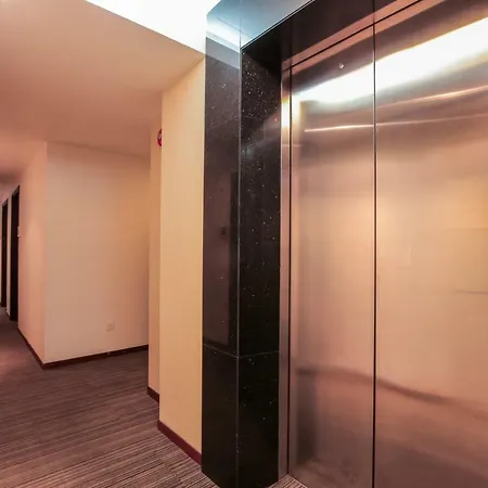 Reddoorz Premium @ Balestier-3
