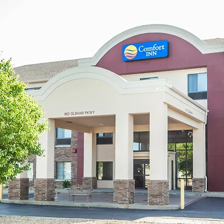 Super 8 By Wyndham Lees Summit-2