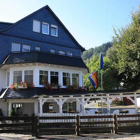 Gasthof-Pension Hunaustuben-3