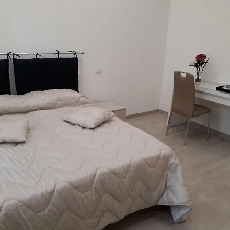 Rosa Del Salento-2