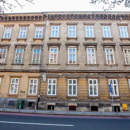 Zagreb City Vibe Apartments & Rooms-3