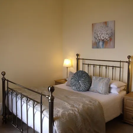 Britannia Guest House-3