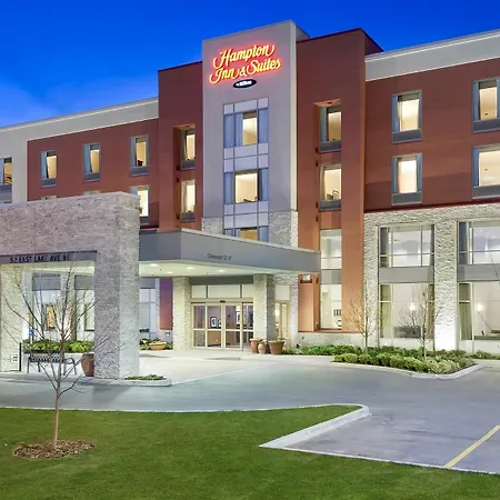Hampton Inn & Suites Airdrie-3