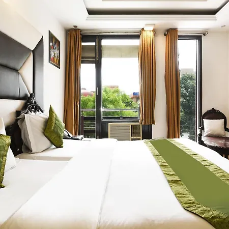 Hotel Baljeet Lodge-3