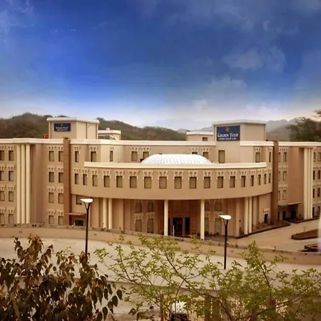 Golden Tulip Panchkula-2