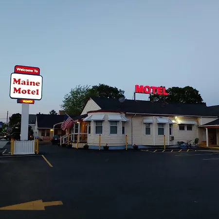 Maine Motel-2